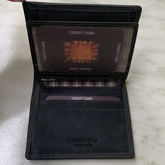 Leather Wallet - Picture 3 of 8